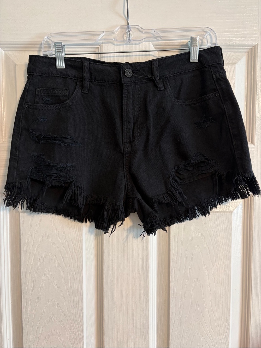 HIDDEN JEANS Black Distressed Denim Shorts High Rise Frayed Raw Hem NWT Size M